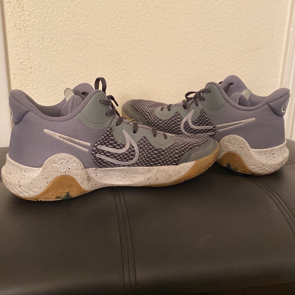 Nike 11.5 - Picture 8 of 15
